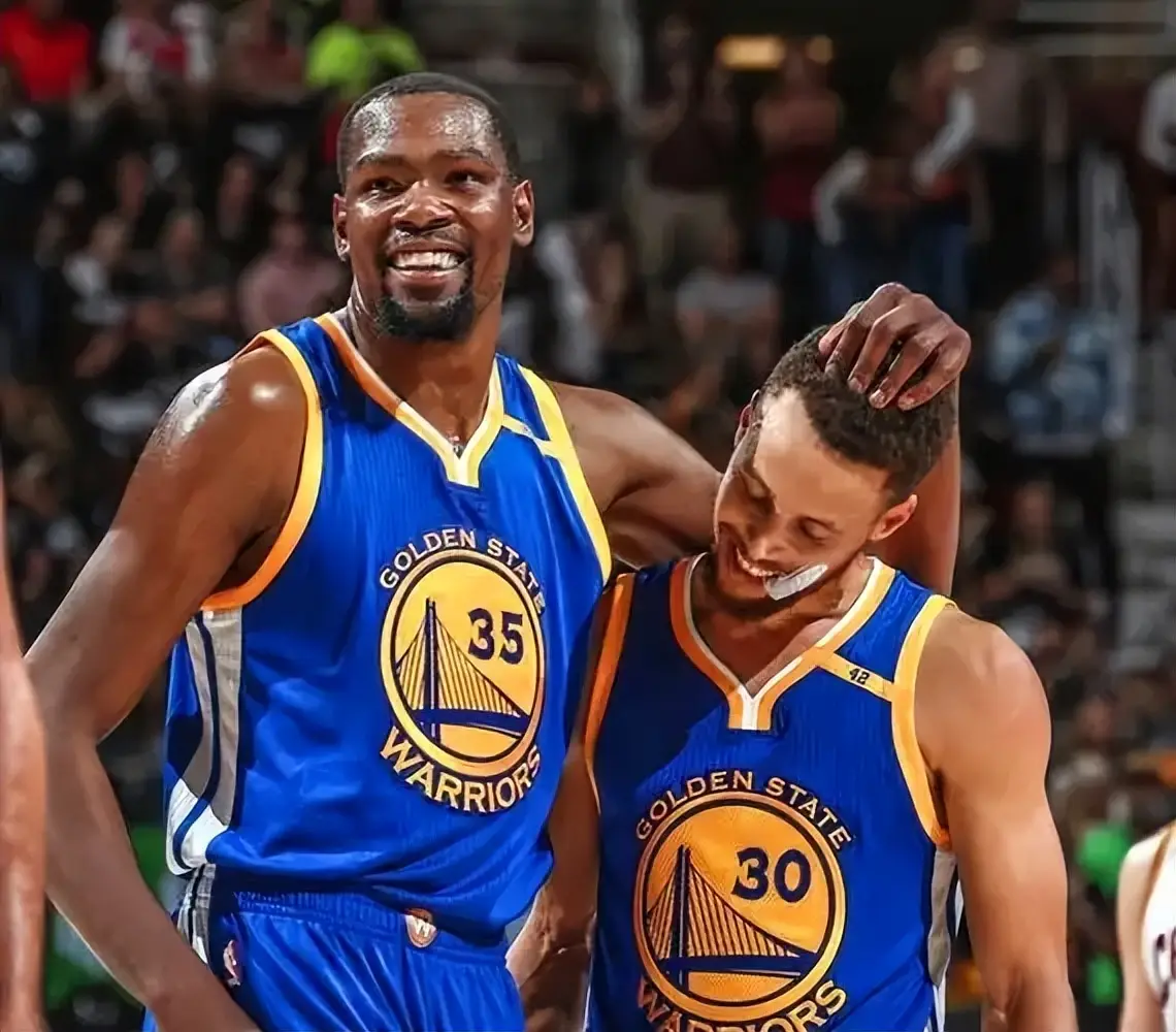 ayx app-赛地聚焦：NBA常规赛今晨热度飙升；上海久事更衣室发声；态度坚定；球队文化再被提及的简单介绍-ayx app